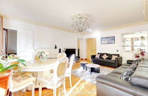 Strasbourg -Saint-Denis Apartment | Appartement Familial au centre de Paris - Marais
