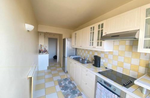 Le Bourget Apartment | Appartement familial proche de Paris