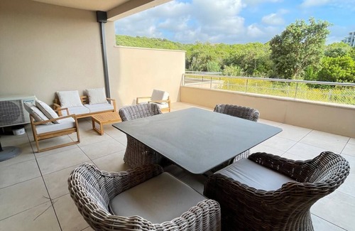 Albitreccia Apartment | Appartement Neuf Élégant à Agosta Plage - Votre Évasion Soleil et Mer