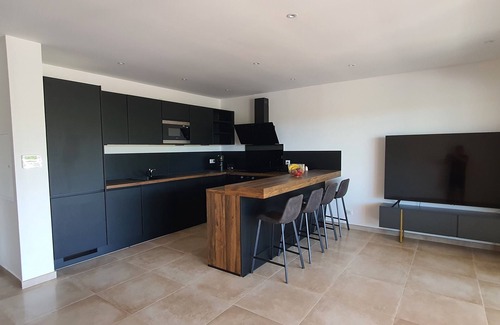 Porticcio Apartment | Appartement de Standing Neuf Avec Terrasse de 47m2 à 300m de la Plage D'agosta