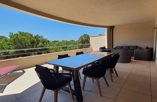 Porticcio Apartment | Appartement de Standing Neuf Avec Terrasse de 47m2 à 300m de la Plage D'agosta