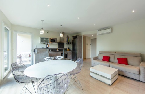 Andernos-les-Bains Apartment | Appartement Villa De L'Arche en plein centre-ville