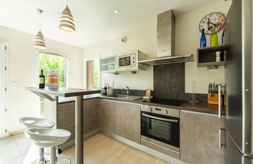 Andernos-les-Bains Apartment | Appartement Villa De L'Arche en plein centre-ville