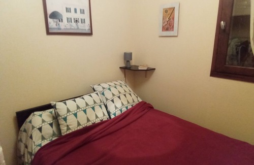 Bagneres-de-Luchon Apartment | Appartement 3 Pièces Avec Jardinet,a 1 km du Centre Ville, Pour 4a6 Personnes