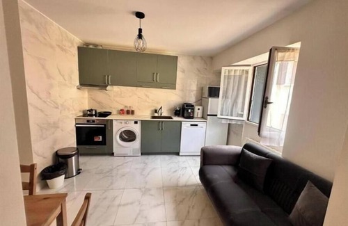 Bussy-Saint-Georges Apartment | Appartement Moderne proche de disneyland WIFI & Café & Arrivée Autonome - Ground floor
