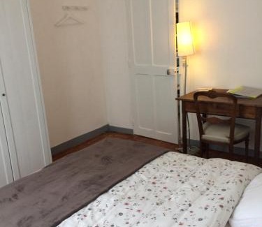 Chateauneuf-sur-Loire Apartment | Appartement 4 personnes centre ville