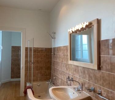Chalons-en-Champagne Bed & Breakfast | Appartement Brasserie du Jard 2 chambres