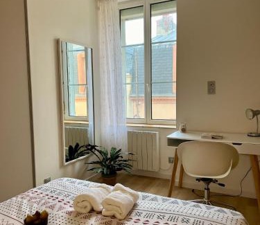 Cherbourg-en-Cotentin Apartment | Appartement COSY proche commerces et Naval Group
