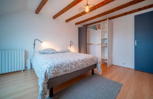 Cherbourg-en-Cotentin Apartment | Appartement de 80 m2 en centre-ville proche parking gratuit