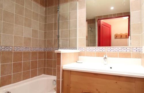 Val Cenis Apartment | Appartement 6 personnes, pied des pistes, piscine, parking, WIFI - FR-1-508-105
