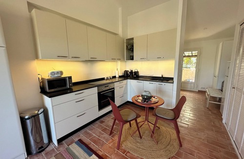 Plan-de-la-Tour Apartment | Appartement Studio Adrian Proche du Village - Clim - Piscine - Tennis