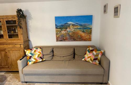 Mirabel-aux-Baronnies Apartment | Appartement provençal