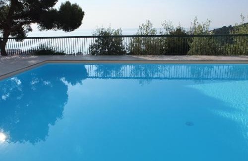 Roquebrune-Cap-Martin Apartment | Appartement Le Belvédère