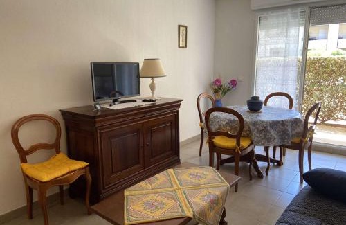 La Bouverie Apartment | Appartement 2P avec terrasse, piscine et parking privé - Proche plages du Var - FR-1-226A-138