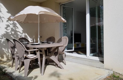 Saint-Andre-de-Cubzac Apartment | Appartement 2 pièces avec jardin privatif