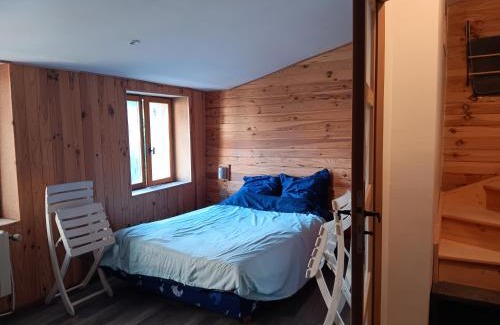 Saint-Andre-de-Rosans House | Appartement terrasse