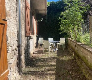 Saint-Laurent-du-Cros Apartment | Appartement proche des pistes