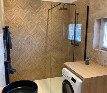 Saint-Laurent-du-Var Apartment | Appartement La Maouin 2 pièces