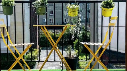 La Varenne Saint-Hilaire Apartment | Appartement chic proche de Paris, parking inclus