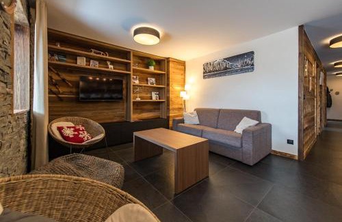 Saint-Sorlin-d'Arves Apartment | Appartement chaleureux 8 couchages avec terrasse au coeur du village