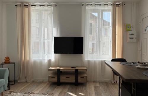 Villeneuve-sur-Bellot Apartment | Appartement Meli