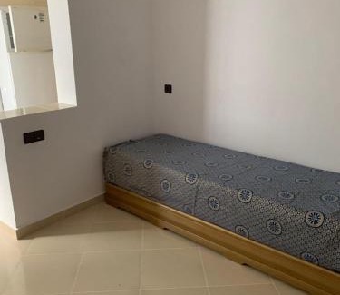 Iaazzanene Apartment | Appartement Frankfurt