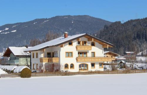 Am Feuersang Apartment | Appartement-Gästehaus Ursula