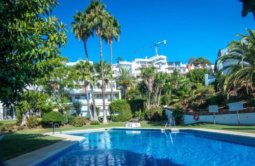 Benahavis Apartment | appartement gelegen aan de golfbaan op La Quinta Benahavis Marbella