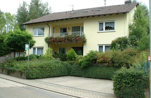 Oberotterbach Apartment | Appartement Harmonie 38m² - Ferienwohnung Rebenblick