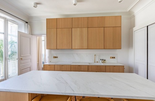 Quartier de la Monnaie Apartment | Appartement Haussmannien D'exception Coeur de Paris