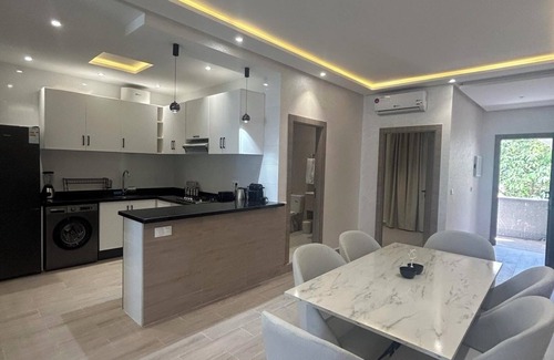 Tangier Apartment | Appartement Haut Standing, vue sur la Marina de Tanger