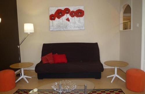 Devant-les-Ponts Apartment | Appartement Hello