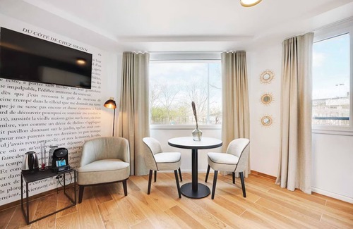 Vanves Apartment | Appartement Henri #22 - Rooftop & Air conditioning