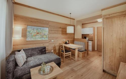 Bad Hofgastein Apartment | Appartement Hotel Panorama-im Bademantel direkt in die Alpentherme