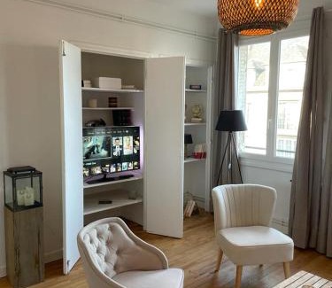 Lisieux Apartment | Appartement hyper centre, cathédrale, fibre