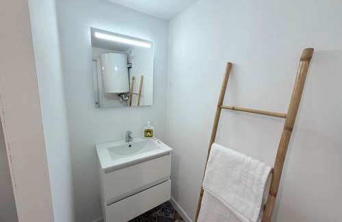 Coupvray Apartment | Appartement idéal à 10 min de Disney pour 4 pers