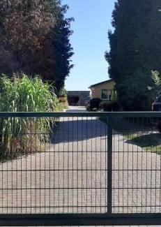Buchenhain Apartment | Appartement in Buchenhain mit Großem Garten