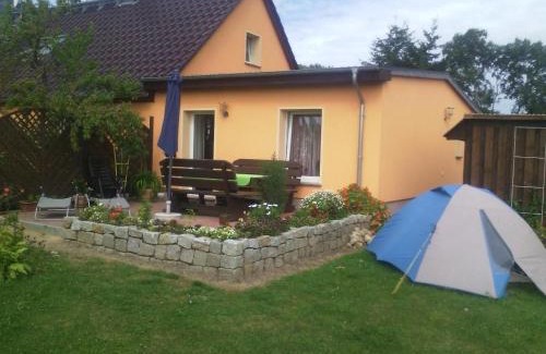 Buchenhain Apartment | Appartement in Buchenhain mit Großem Garten