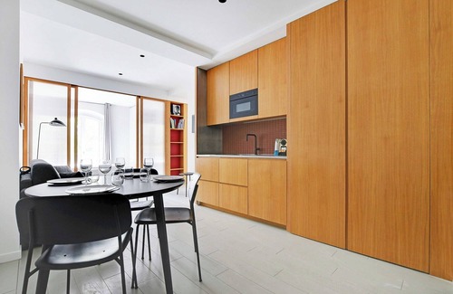 Quartier de la Folie-Mericourt Apartment | Appartement in heart of Paris Marais/Republique