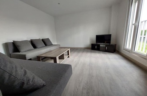 Le Blanc-Mesnil Apartment | Appartement indépendant A