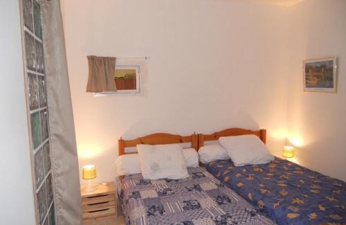 Saint-Gilles Apartment | appartement indépendant avec jardin