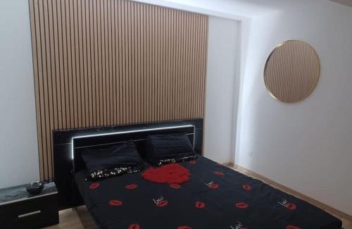 Voiron Apartment | Appartement Jacuzzi/billard