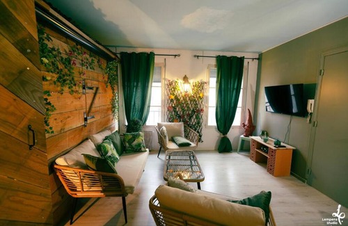 Old Town Apartment | Appartement la cabane du jardin (Troyes)