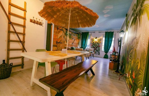 Old Town Apartment | Appartement la cabane du jardin (Troyes)