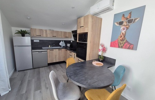 Cholet Apartment | Appartement "La Girafe" centre Cholet 4pers