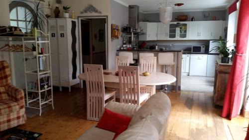 Morlaix Apartment | Appartement La Loob Gites de Daumesnil étage