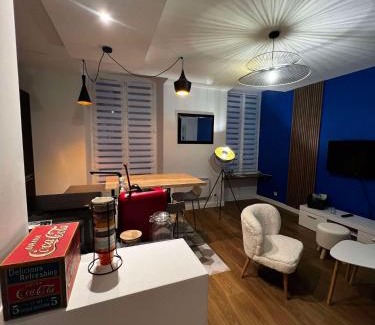 Aix-les-Bains Apartment | Appartement le flamboyant - WIFI - CENTRAL - COSY