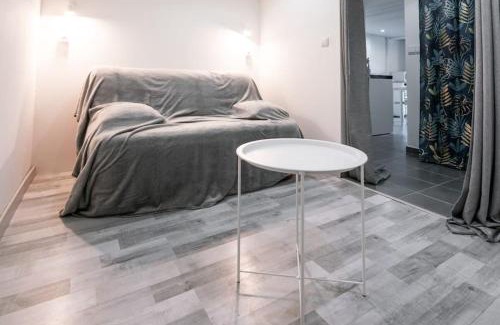Caunes-Minervois Apartment | Appartement le JuTiNi