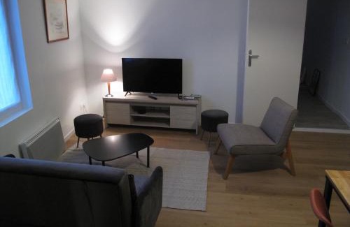Vaudelnay Apartment | Appartement Les Coteaux