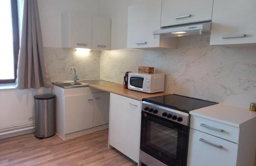 Remiremont Apartment | Appartement Les Iris, au calme, proche du centre
